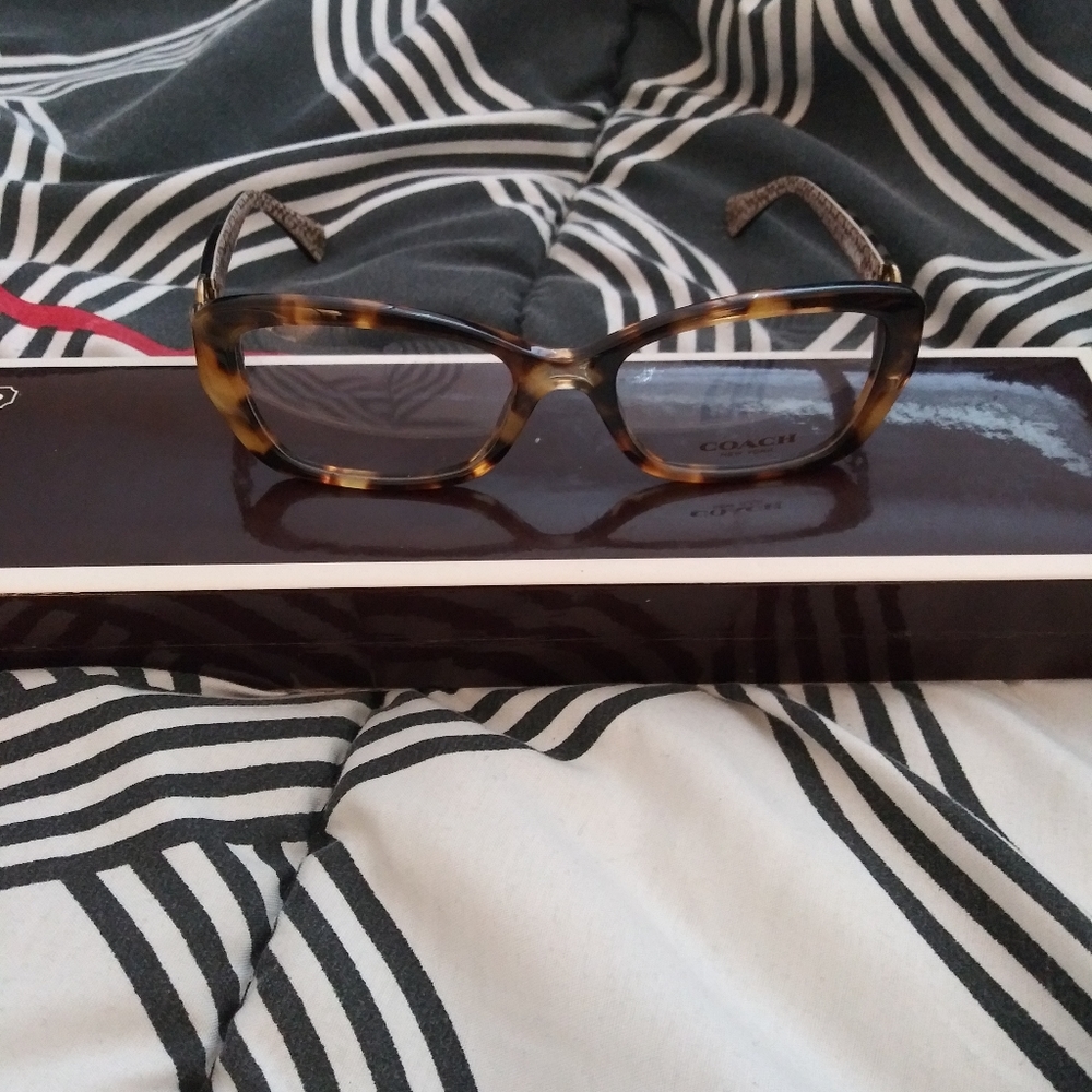 Authentic Tortoise Shell Coach Frames W/Lenses. - image 2